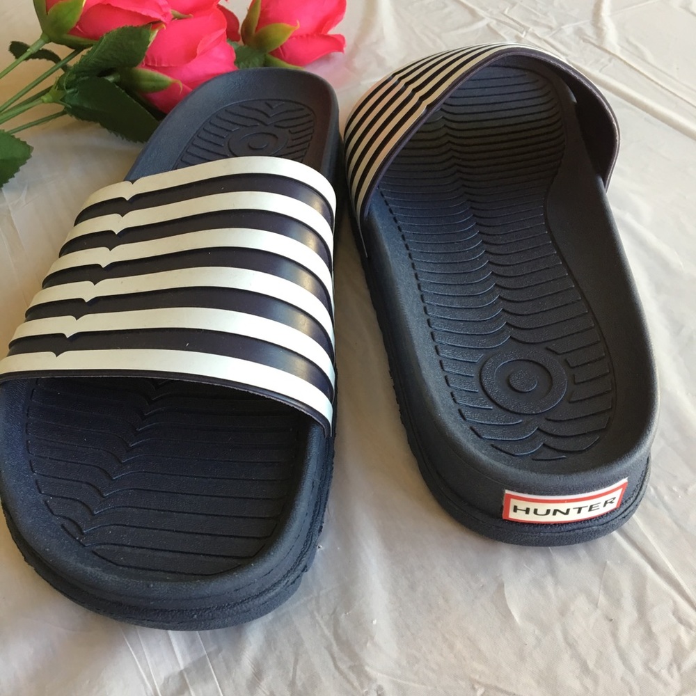 Hunter for Target Slides Blue & White Size 10 NWOT